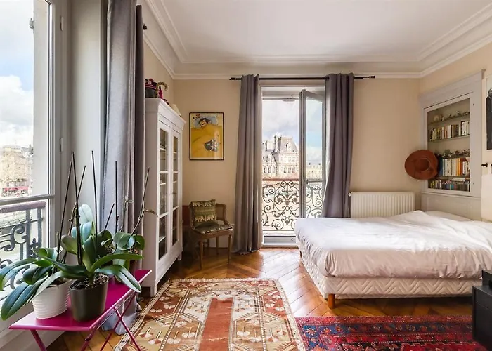 公寓 Veeve - Overlooking The Seine On Ile De La Cite